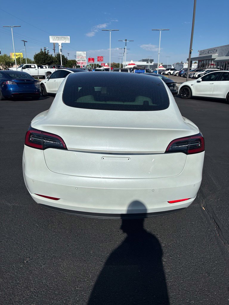 Used 2020 Tesla Model 3 Standard Range Plus RWD image 3