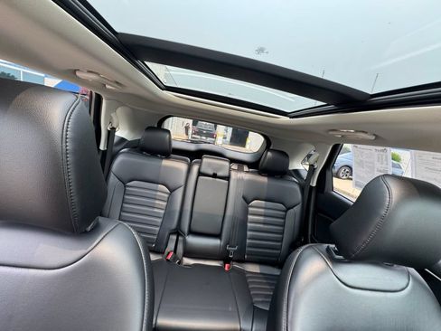Certified 2023 Ford Edge SEL w/ Convenience Package AWD/4WD image 15