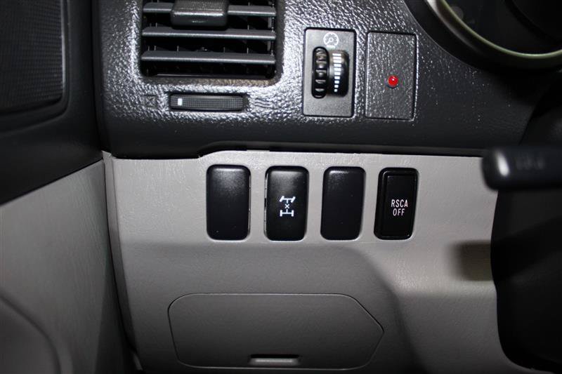 Used 2007 Toyota 4Runner SR5 AWD/4WD image 21