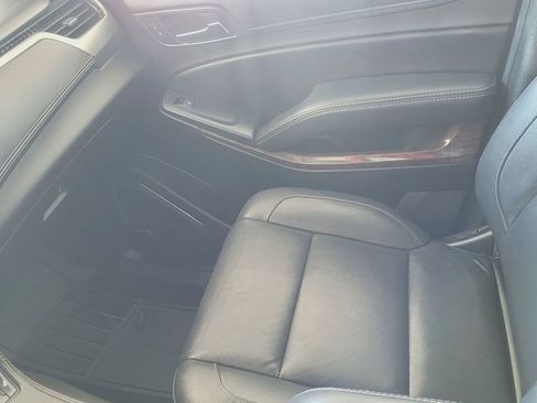Used 2018 Chevrolet Tahoe LT image 26