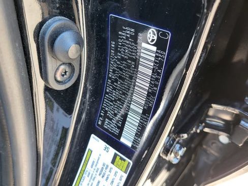 Used 2024 Toyota Corolla LE FWD image 27