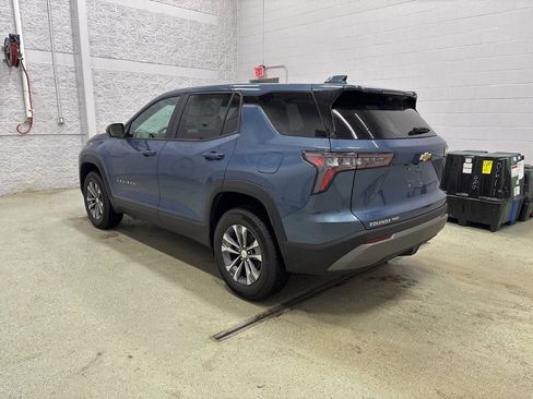 New 2026 Chevrolet Equinox LT w/ Convenience Package II image 5