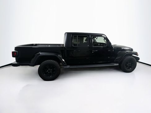 Used 2022 Jeep Gladiator Willys AWD/4WD image 4