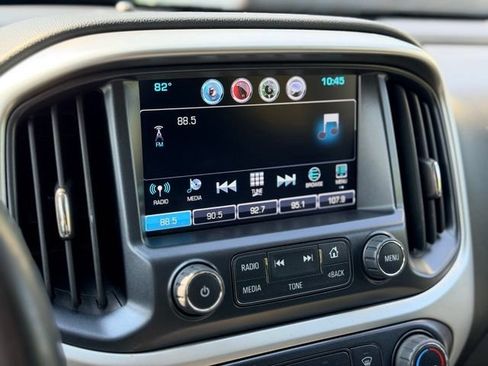 Used 2016 Chevrolet Colorado LT w/ Midnight Edition AWD/4WD image 13