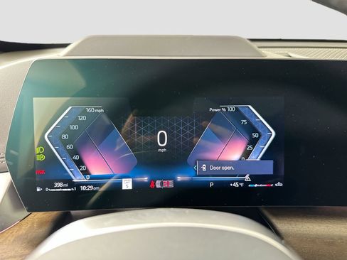 New 2026 BMW X1 xDrive28i w/ Technology Package image 10