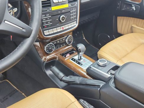 Used 2017 Mercedes-Benz G 550 image 15
