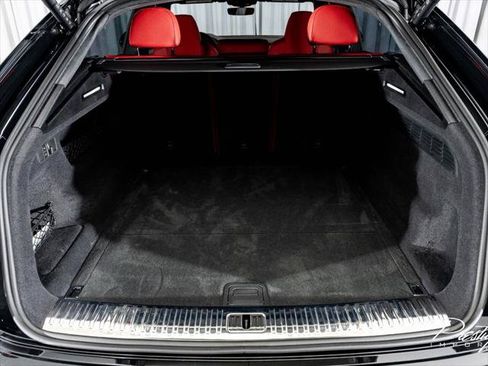 Used 2025 Audi RS Q8 performance AWD/4WD image 10