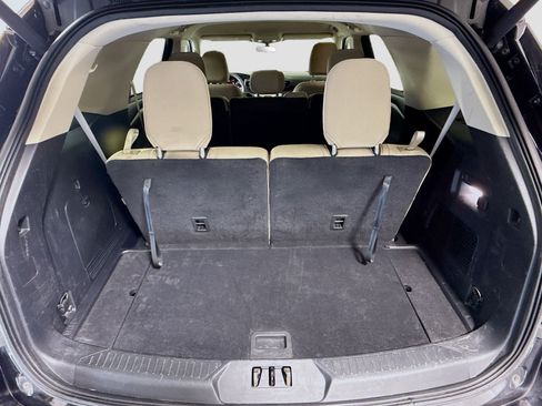 Used 2022 Ford Explorer 2WD image 34