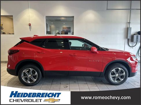 Certified 2023 Chevrolet Blazer LT image 2