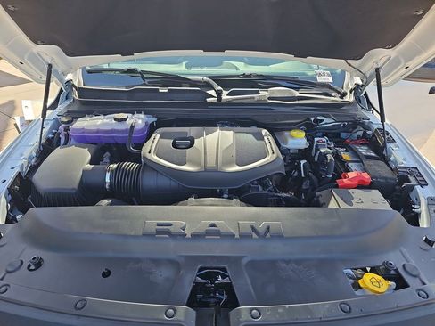 New 2026 RAM 1500 Tradesman AWD/4WD image 31