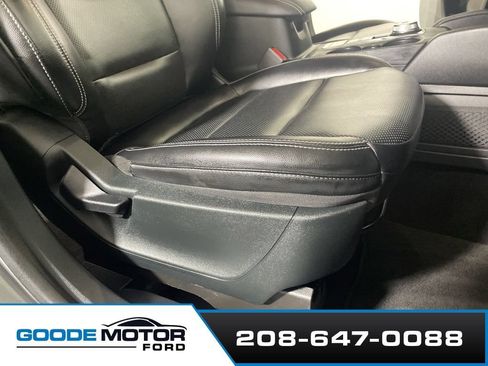 Used 2022 Ford Escape SEL w/ Technology Package AWD/4WD image 24
