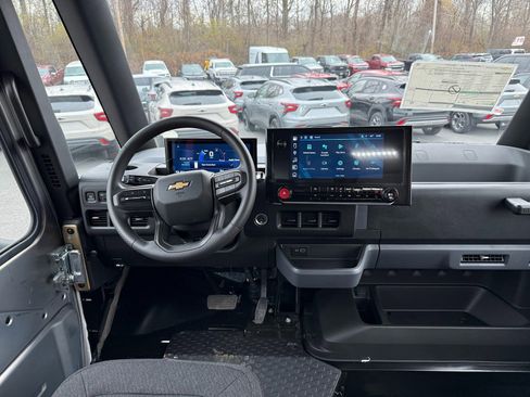 New 2025 Chevrolet Brightdrop 400 w/ Battery Pack, Max Range image 19