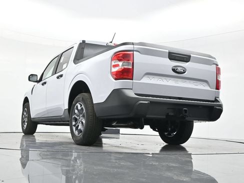 New 2026 Ford Maverick XLT w/ XLT Luxury Package FWD image 44