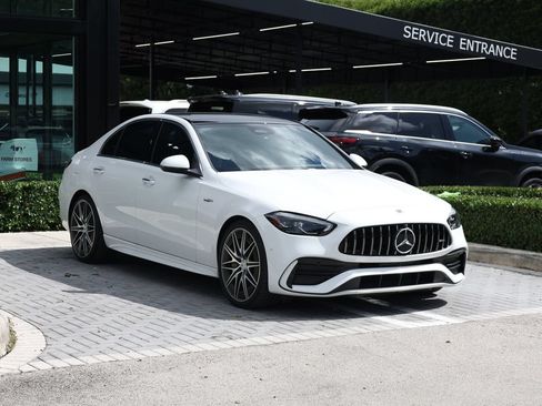 Used 2023 Mercedes-Benz C 43 AMG 4MATIC Sedan image 2