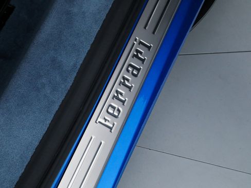 Certified 2022 Ferrari F8 Tributo image 25