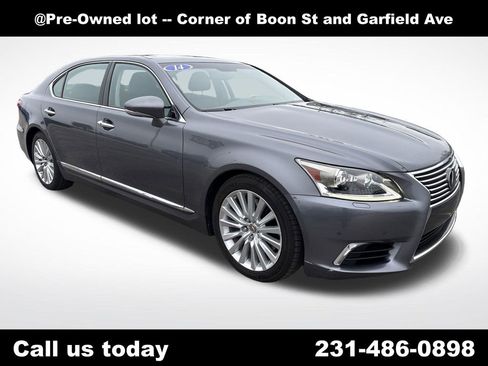 Used 2014 Lexus LS 460 L image 7