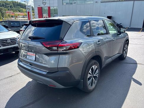 Certified 2023 Nissan Rogue SV AWD/4WD image 7