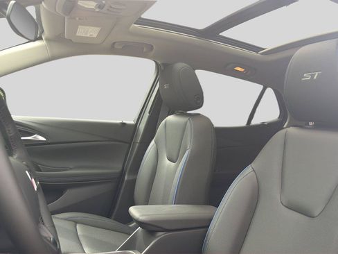 New 2026 Buick Encore GX Sport Touring w/ Advanced Technology Package AWD/4WD image 18