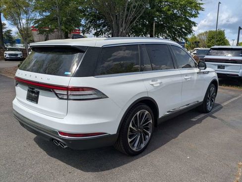 New 2026 Lincoln Aviator Reserve image 4