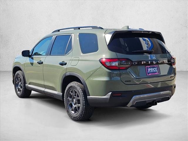 New 2026 Honda Pilot TrailSport image 7