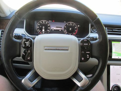 Used 2020 Land Rover Range Rover HSE image 58