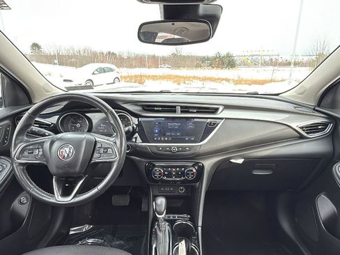 Used 2022 Buick Encore GX Essence w/ Experience Buick Package image 25