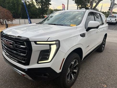 Used 2025 GMC Yukon AT4 w/ AT4 Premium Plus Package AWD/4WD image 2