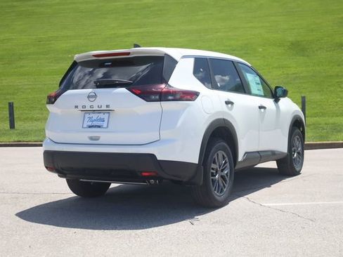 New 2026 Nissan Rogue S FWD image 5