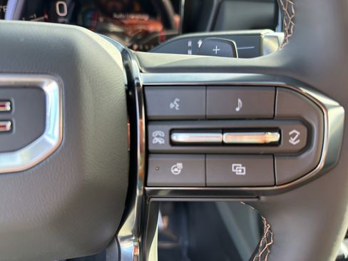 New 2026 GMC Terrain AT4 image 18