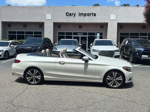 Used 2017 Mercedes-Benz C 300 Cabriolet image 4