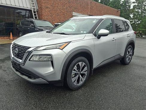 Certified 2023 Nissan Rogue SV w/ SV Premium B Package AWD/4WD image 4