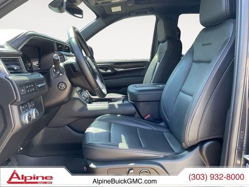 Certified 2023 GMC Yukon Denali AWD/4WD image 9