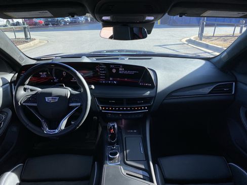 Used 2025 Cadillac CT5 V Blackwing w/ Super Cruise 1 Package image 17