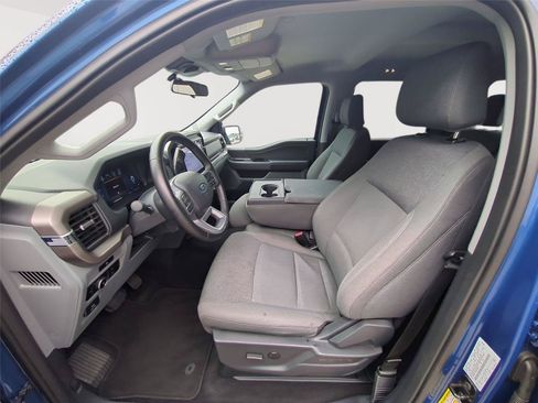 Used 2025 Ford F150 XLT w/ Equipment Group 301A Standard AWD/4WD image 15