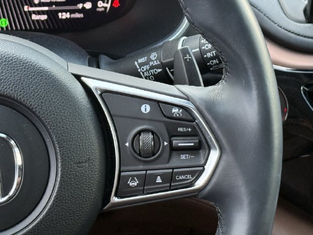 Used 2025 Acura MDX w/ Technology Package FWD image 14