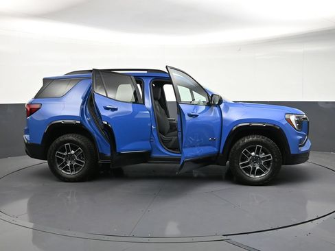 Used 2026 GMC Terrain AT4 AWD/4WD image 33