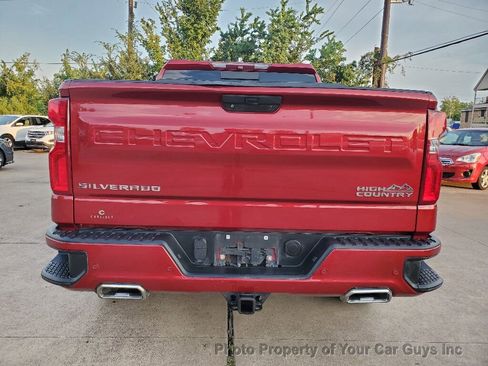 Used 2019 Chevrolet Silverado 1500 High Country w/ Technology Package image 17