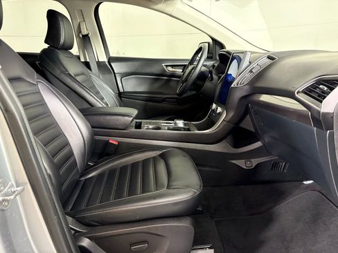Used 2024 Ford Edge SEL AWD/4WD image 13