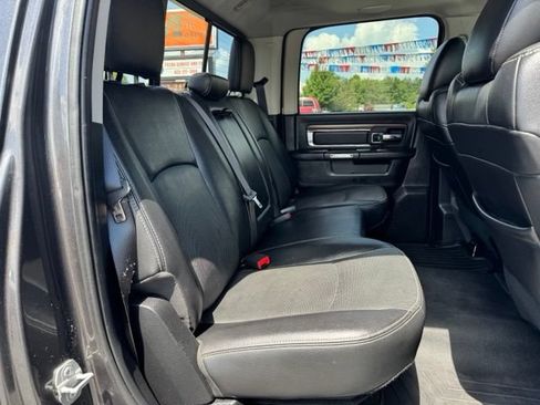 Used 2016 RAM 2500 Laramie AWD/4WD image 17