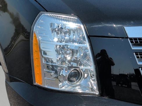 Used 2008 Cadillac Escalade EXT AWD/4WD image 11