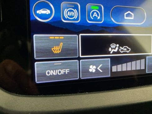 Certified 2025 Subaru Forester Limited image 20