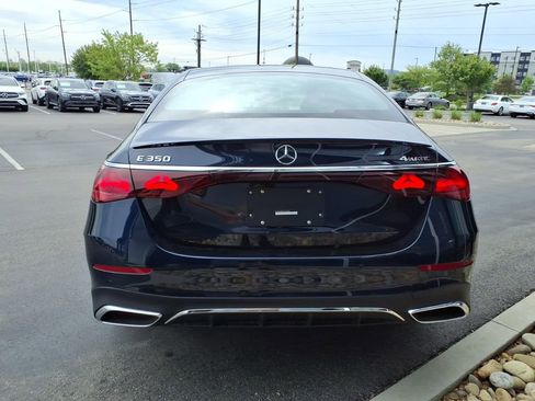 New 2026 Mercedes-Benz E 350 4MATIC Sedan image 5