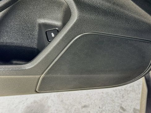 Used 2016 Honda Civic Touring image 25