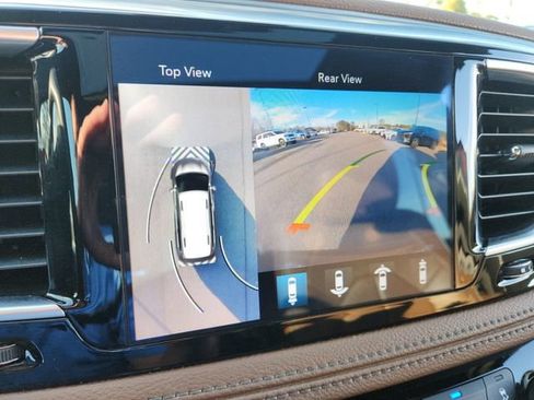 Used 2020 Chrysler Pacifica Limited w/ Advanced Safetytec Group image 25