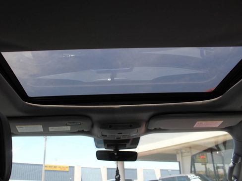 Used 2019 Lincoln Navigator L Reserve AWD/4WD image 30