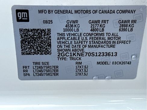 Used 2025 Chevrolet Silverado 2500 LT w/ Convenience Package AWD/4WD image 25