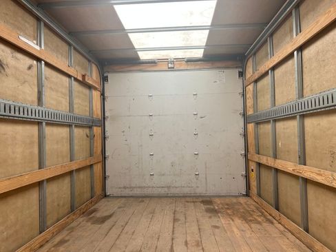 Used 2024 Ford E-350 and Econoline 350 Super Duty w/ Power Windows & Locks Group RWD image 15