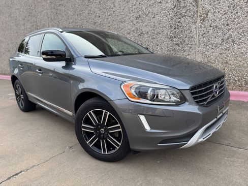 Used 2017 Volvo XC60 T5 Dynamic w/ Preferred Option Package image 7