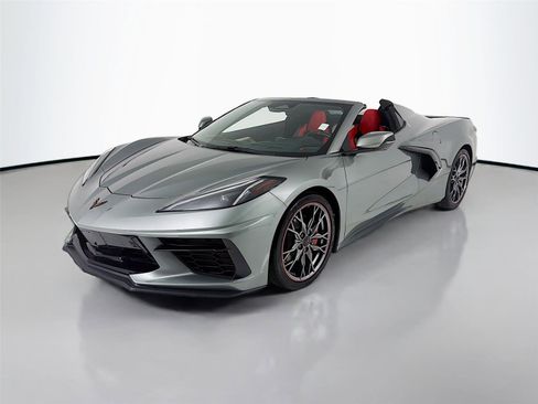 Used 2024 Chevrolet Corvette Stingray Preferred Conv w/ Battery Protection Package RWD image 7