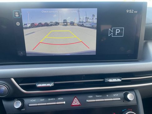 Used 2024 Hyundai Sonata SEL FWD image 17